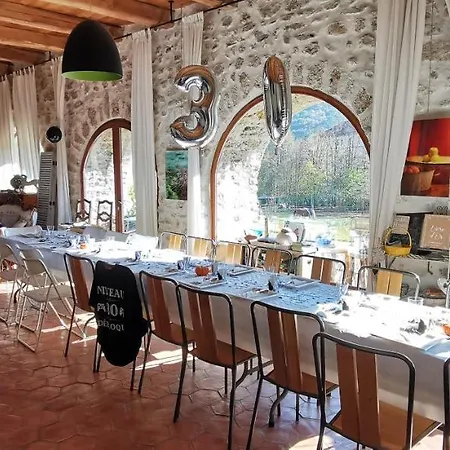 La Yourte Des Champs Luxury tent *